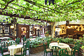 Weinhaus und Restaurant Zur Traube in Unkel am Rhein, Unteres Mittelrheintal, Rheinland-Pfalz, Deutschland, Europa