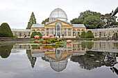 Consrvatory and waterlilies, Syon House, London, England