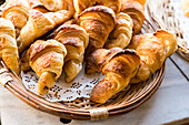 Original französische Croissants, Bordeaux, Gironde, Nouvelle-Aquitaine, Frankreich, Europa