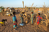 Afrikanische Dorfkinder, Tetiane Bade, Senegal, Westafrika, Afrika