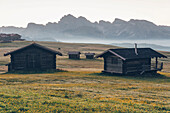 Seiser Alm, Dolomiten, Südtirol, Italien, Sonnenaufgang auf der Seiser Alm