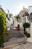 Trulli von Alberobello Dorf, Bari Bezirk, Apulien, Italien