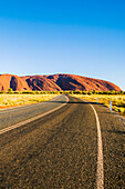 Uluru (Ayers-Felsen), Uluru-Kata Tjuta Nationalpark, Nordterritorium, Zentralaustralien, Australien