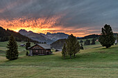 Seiser Alm, Dolomiten, Südtirol, Italien, Sonnenaufgang auf der Seiser Alm