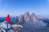 Sesto/Sexten, Dolomites, South Tyrol, province of Bolzano, Italy, View from the summit of Monte Paterno/Paternkofel on the Tre Cime di Lavaredo/Drei Zinnen