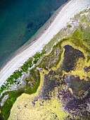 Aerial Drohne Blick auf Strand und Teich Einlass in Rhode Island