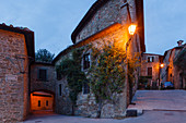 Volpaia, mittelalterliches Dorf, Gasse, bei Radda in Chianti, Chianti, Toskana, Italien, Europa