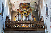 Die Orgel in der Kirche der Benediktinerabtei Plankstetten im Sulztal zwischen Beilngries und Berching, Niederbayern