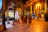 Die Shwedagon Pagode in Yangon, Myanmar