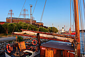 Wasamuseum, Holzschiff im Vordergrund , Stockholm, Schweden