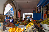 stalls of spices and olives in the centre of the medina, souk jedid, avenue zerktouni, essaouira, mogador, atlantic ocean, morocco, africa