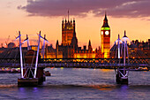 Skyline of London at dusk, with Big Ben and Houses of Parliament, London, England, United Kingdom, Europe