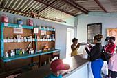 empty shelves in a store in Playa Larga, allocation of food, food store, family travel to Cuba, parental leave, holiday, time-out, adventure, Playa Larga, bay of pigs, Cuba, Caribbean island