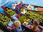 Fruit seller in the Damnoen Saduak floating market, 100 km away from Bangkok Thailand.