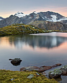 Mutterberger See, Wilder Freiger, Zuckerhütl, Stubaier Alpen, Tirol, Österreich