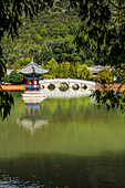 Arched bridge at Black Dragon Pool, Lijiang, Yunnan Province, China, Asia, Asian, East Asia, Far East