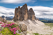 Sesto / Sexten, province of Bolzano, Dolomites, South Tyrol, Italy, The Tree Peaks
