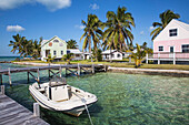 Oceanfront wooden houses, New Plymouth, Green Turtle Cay, Abaco Islands, Bahamas, West Indies, Central America