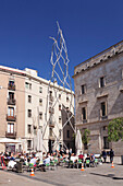 Steel Sculpture Homenatge als Castellers by Antoni Lliena i Font, Placa de Sant Miguel, Barri Gotic, Barcelona, Catalonia, Spain, Europe