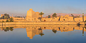 Sacred Lake at Karnak Temple, UNESCO World Heritage Site, near Luxor, Egypt, North Africa, Africa