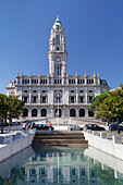 Town hall, Avenida dos Aliados, Porto (Oporto), Portugal, Europe