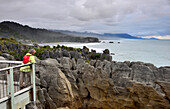 an den Pancake Rocks, Paparoa NationalPark, Westküste, Südinsel, Neuseeland