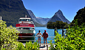 Bootsausflug am Milford Sound, Südinsel, Neuseeland