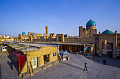 Blick auf Kalon-Komplex der Altstadt von Buchara, Usbekistan, Asien