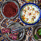 Iranische Süßigkeiten, Reismehlpudding und Safran, Iran