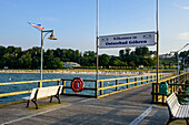 Strand und Seebrücke von Göhren, Mönchgut Halbinsel, Rügen, Ostseeküste, Mecklenburg-Vorpommern Deutschland