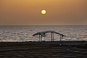 Sonnenaufgang am Salzmuseum in Las Salinas bei Caleta de Fustes, Fuerteventura, Kanaren, Kanarische Inseln, Islas Canarias, Atlantik, Spanien, Europa