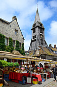 Flea Market (Brocante), Place St Catherine, Honfleur, Calvados, Basse Normandie (Normandy), France, Europe