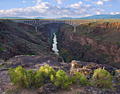 River in gorge, Rio Grande Gorge, Rio Grande del Norte National Monument, New Mexico