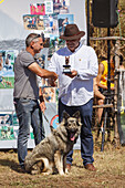 Wettbewerb von Hirtenhunden der Garafia-Rasse, Viehmesse in San Antonio del Monte, Region Garafia, UNESCO Biosphärenreservat,  La Palma, Kanarische Inseln, Spanien, Europa