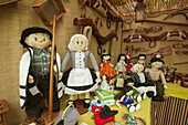 Puppen und Holzschnitzerei, Handwerk, Marktstand, Markt, Tijarafe, UNESCO Biosphärenreservat,  La Palma, Kanarische Inseln, Spanien, Europa