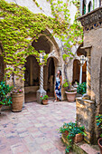 Ravello, Amalfi coast, Salerno, Campania, Italy. The cloister of villa Cimbrone