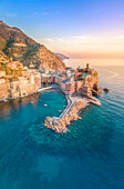Vernazza, 5 Terre, Liguria, Italy. Aerial view of Vernazza at sunset.
