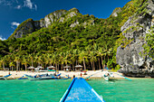 Landing to Seven Commando Beach, El Nido, Palawan, Philippines