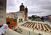 an der Iglesia Santo Domingo, Oaxaca, Süd- Mexiko
