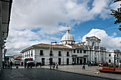 Kathedrale am Hauptplatz in Popayan, Departmento de Cauca, Kolumbien, Südamerika