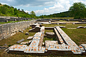 The ruins of the Roman settlement Alba Fucens