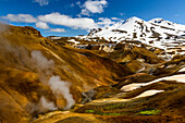 Ein Flussbett der Geothermalregion Kerlingarfjoell im Hochland von Island