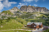 Freiburg hut before red wall, lechweg, Lech source mountains, Vorarlberg, Austria