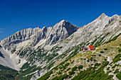 Bettelwurfhütte mit Rosskopf und Grosser Lafatscher im Hintergrund, Bettelwurfhütte, Bettelwurf, Karwendel, Tirol, Österreich
