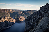 Blick auf Lysefjord am Preikestolen, Provinz Rogaland, Norwegen, Skandinavien, Europa