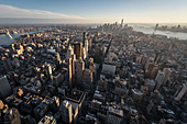 ONE World Trade Center, Flatiron Building, Freiheitsstatue, Blick von Aussichtsplattform des Empire State Building, Manhattan, New York City, Vereinigte Staaten von Amerika, USA, Nordamerika