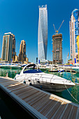 Der Jachthafen von Dubai und die Skyline von Dubai, Vereinigte Arabische Emirate