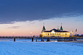 Pier in the Baltic resort of Ahlbeck, Usedom Island, Baltic Sea coast, Mecklenburg-Vorpommern, Northern Germany