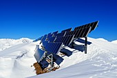 Solaranlage im Skigebiet Wildkogel, Pinzgau, Winter im Salzburger Land, Österreich