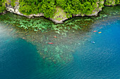 Kajaken in Fjords bei Tufi, Tufi, Cape Nelson, Papua Neuguinea